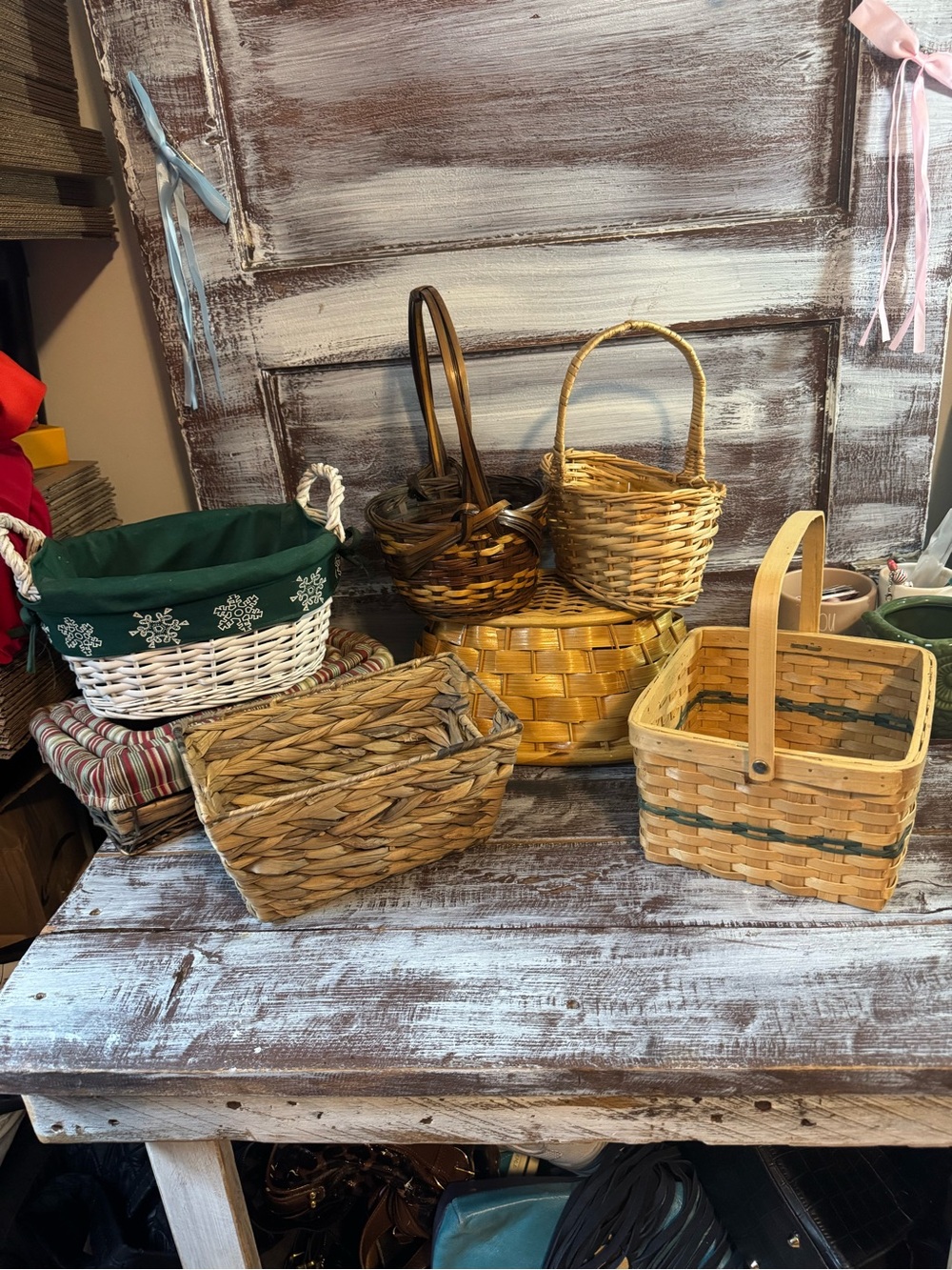 Random Collection of 9 Assorted Sized Baskets